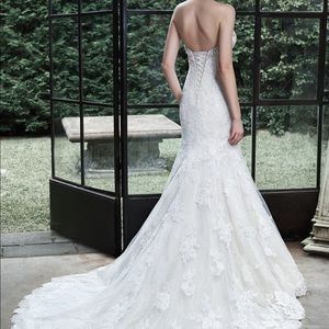 NWT Maggie Sottero Amarosia wedding dress. NotWORN